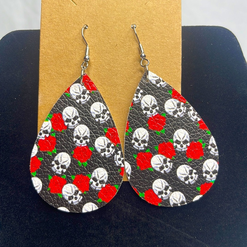NWOT leather teardrop shape, hook earrings